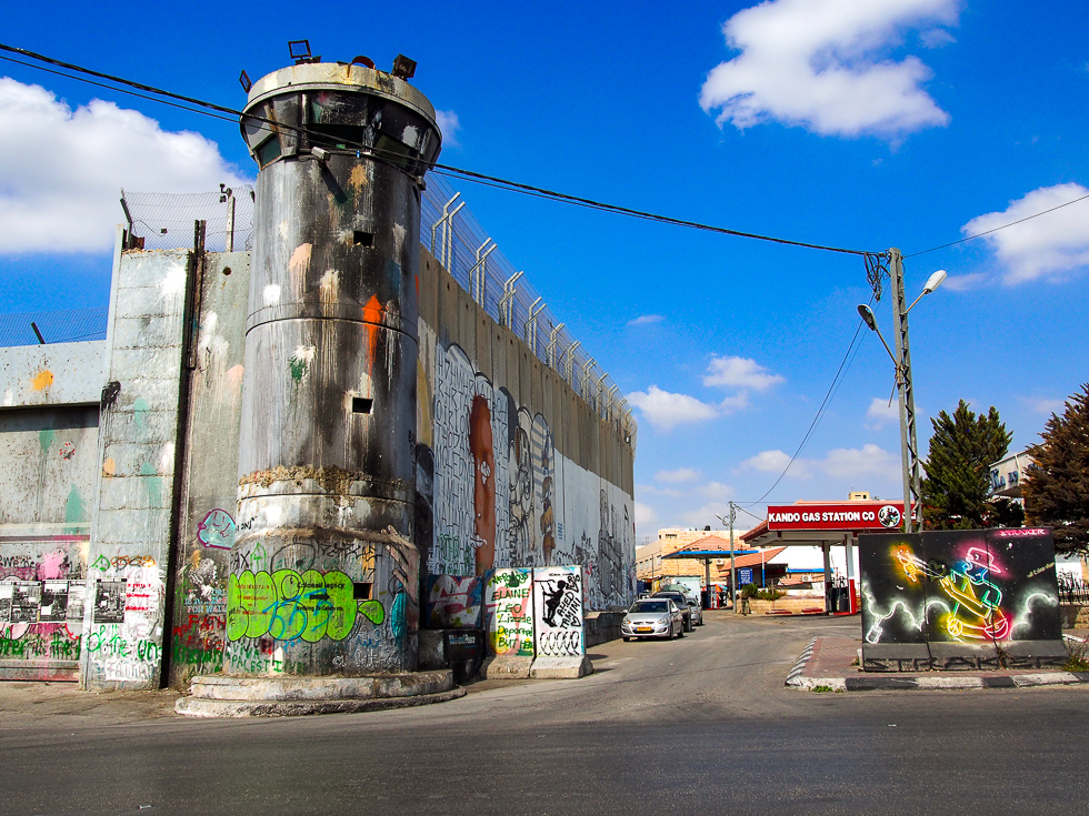 Bethlehem Palestine separation wall overview